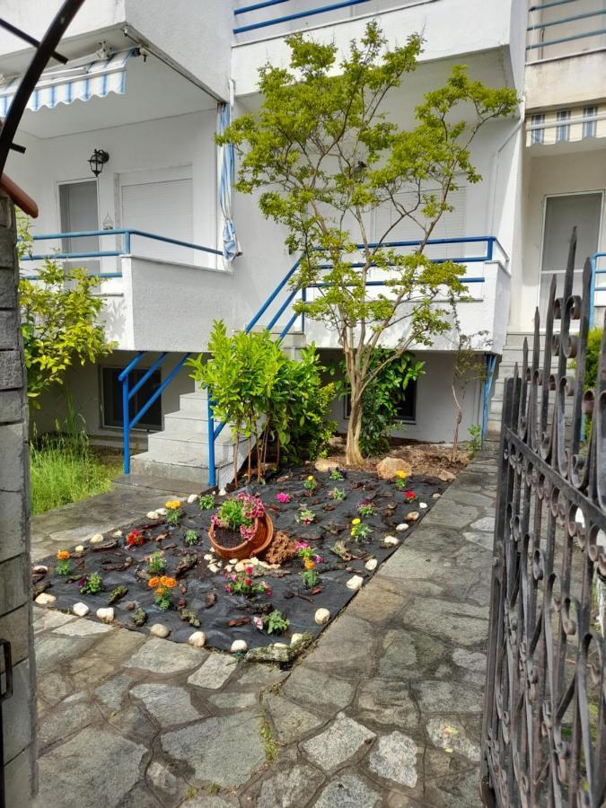 Maisonette Basilissa Nea Poteidaia Exterior photo